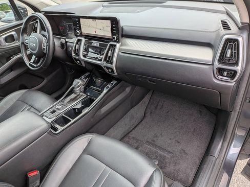 Used 2022 Kia Sorento SX FWD image 40
