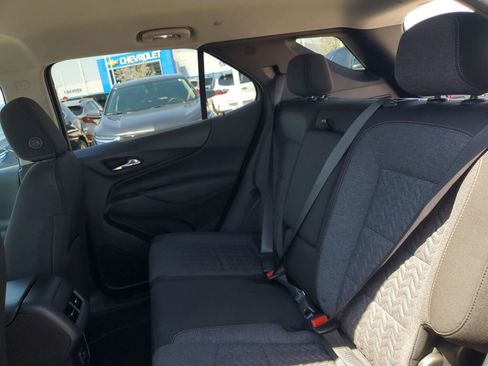 Certified 2022 Chevrolet Equinox LT FWD image 28