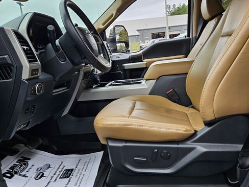 Used 2022 Ford F250 Lariat w/ Lariat Ultimate Package image 6