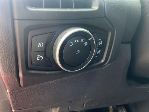 Used 2015 Ford Focus ST FWD image 35