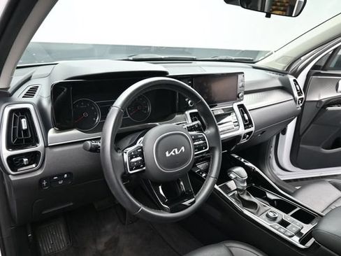 Used 2022 Kia Sorento SX AWD/4WD image 17