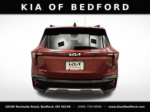 Used 2025 Kia Seltos S FWD image 7