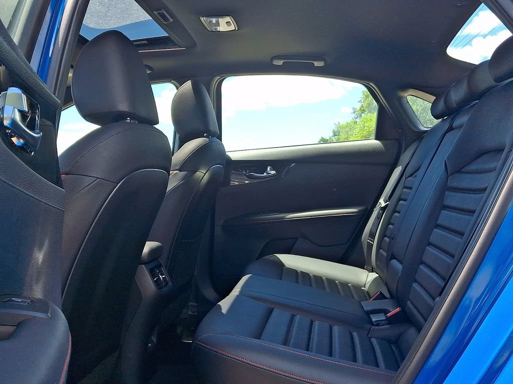 Certified 2023 Kia Forte GT w/ GT2 Package FWD image 10