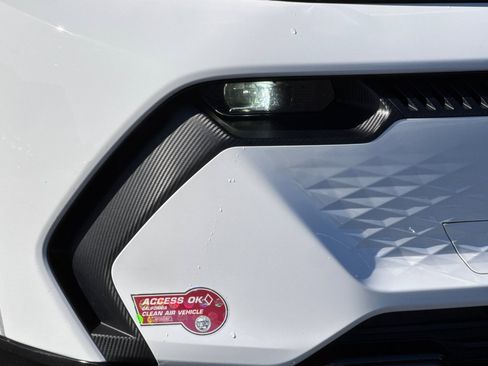 Used 2024 Chevrolet Equinox EV LT image 41