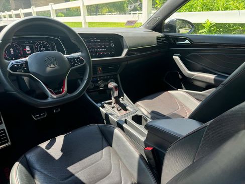 Used 2022 Volkswagen Jetta GLI Autobahn image 33