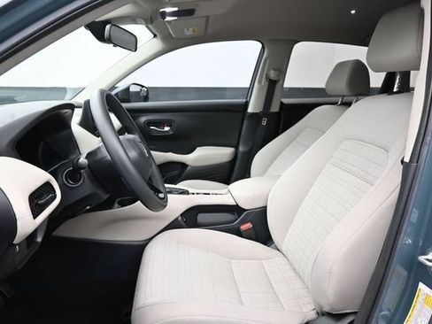 Used 2024 Honda HR-V LX image 15