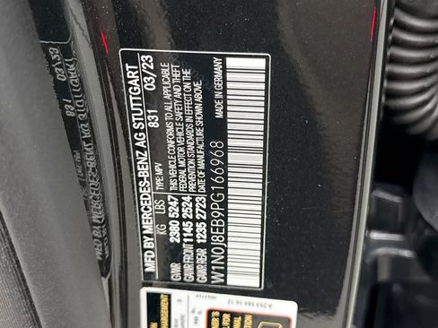 Used 2023 Mercedes-Benz GLC 300 4MATIC Coupe image 24