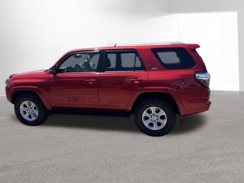 Used 2018 Toyota 4Runner SR5 Premium AWD/4WD image 30