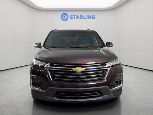 Used 2022 Chevrolet Traverse LT FWD image 15