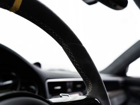 Used 2016 Porsche 911 GT3 RS image 32