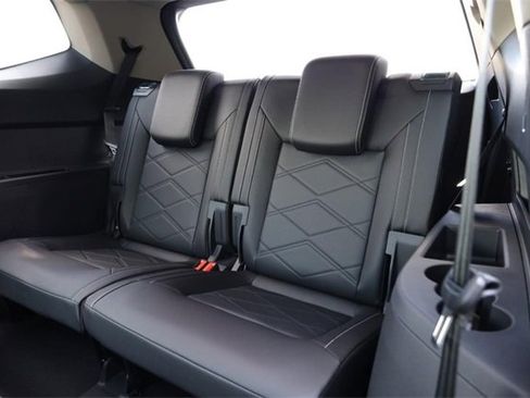 New 2026 Volkswagen Atlas SE image 33