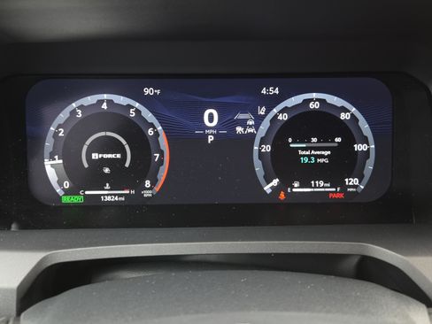 Certified 2025 Toyota 4Runner TRD Off-Road Premium AWD/4WD image 27