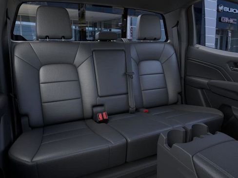 New 2026 GMC Canyon Elevation w/ Convenience Package image 32