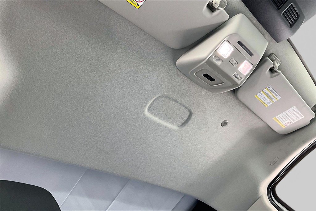 Used 2026 Ford Transit 150 Low Roof RWD image 22
