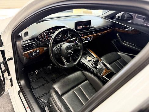 Used 2017 Audi A4 2.0T Prestige w/ Prestige Package AWD/4WD image 5