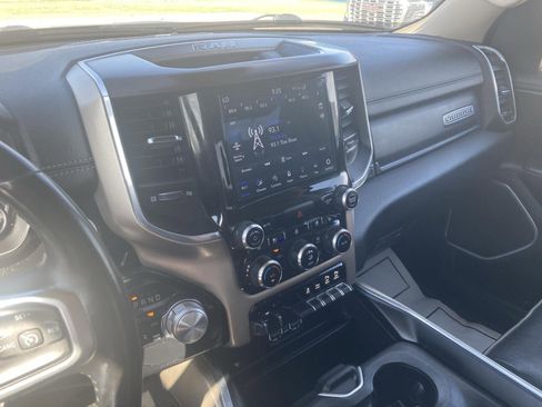 Used 2021 RAM 1500 Laramie AWD/4WD image 14