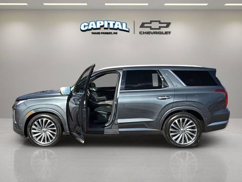 Used 2024 Hyundai Palisade Calligraphy AWD/4WD image 13