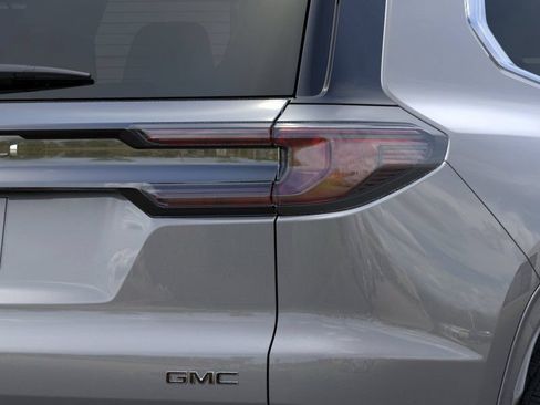 New 2026 GMC Acadia Denali Ultimate w/ LPO, Floor Liner Package FWD image 12