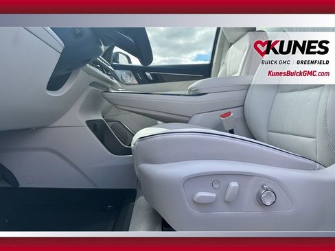New 2026 Buick Enclave Avenir w/ Super Cruise Package image 18