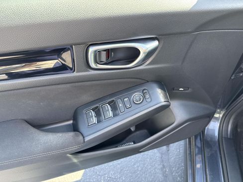 Certified 2024 Honda Civic EX image 12