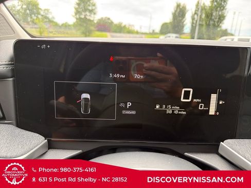Certified 2026 Nissan Kicks SV w/ Charging Package FWD image 26