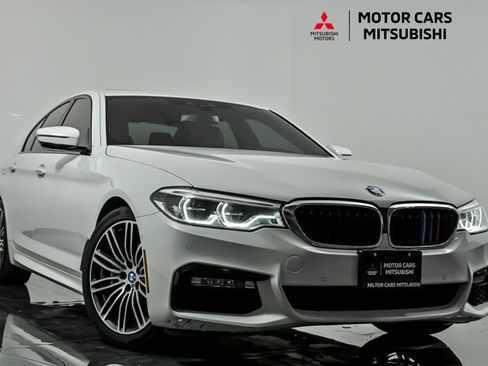 Used 2017 BMW 540i xDrive AWD/4WD image 1
