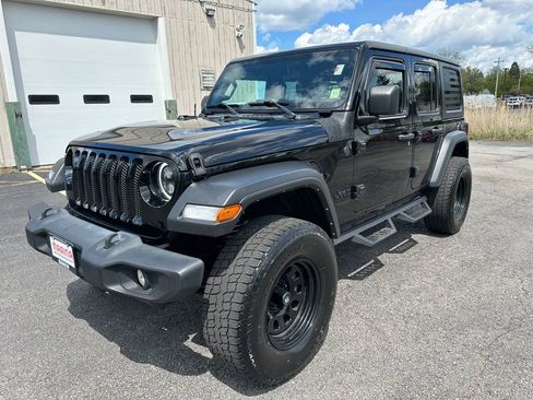 Certified 2022 Jeep Wrangler Unlimited Sport AWD/4WD image 10