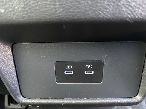 Used 2024 Nissan Rogue SV AWD/4WD image 34