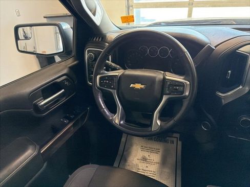 Used 2021 Chevrolet Silverado 1500 LT image 27