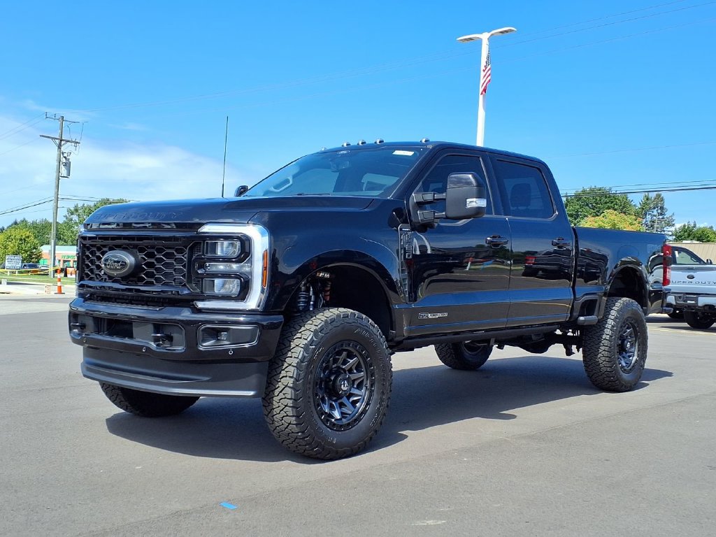 New 2026 Ford F350 Lariat w/ Black Appearance Package AWD/4WD image 1