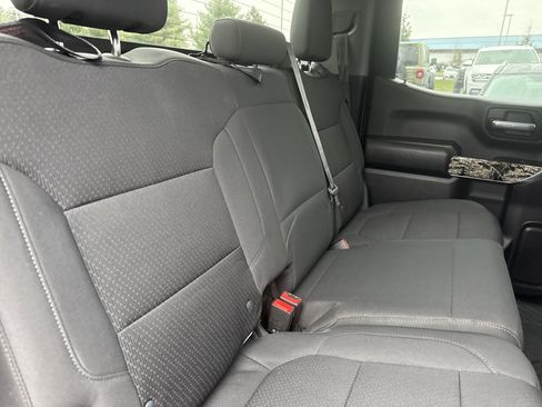 Used 2021 Chevrolet Silverado 1500 Custom Trail Boss w/ Realtree Special Edition image 14