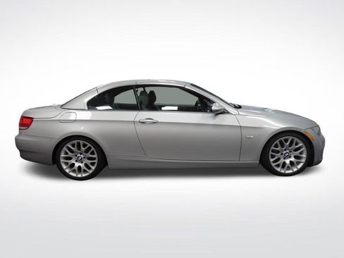 Used 2009 BMW 328i Convertible image 7