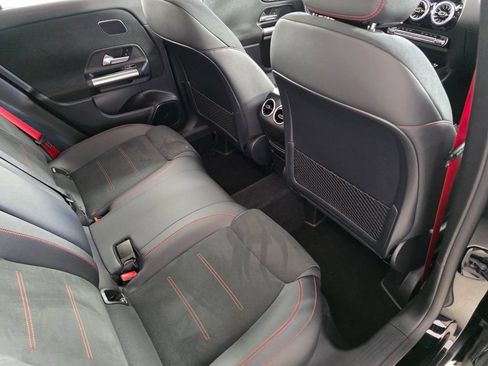 Certified 2025 Mercedes-Benz GLA 35 AMG 4MATIC image 23