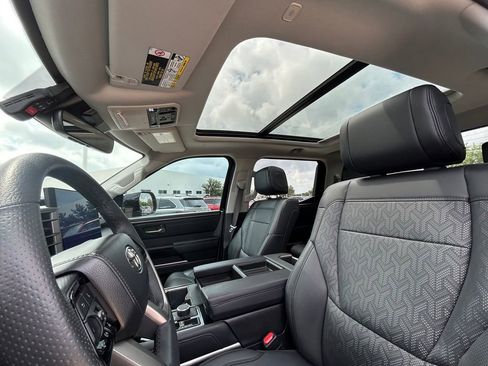 Used 2023 Toyota Tundra Limited w/ Power Package AWD/4WD image 12