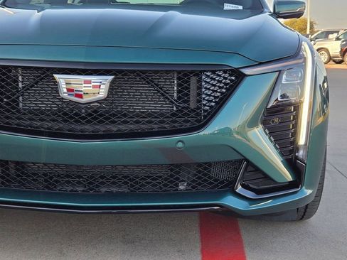 New 2026 Cadillac CT5 V image 6