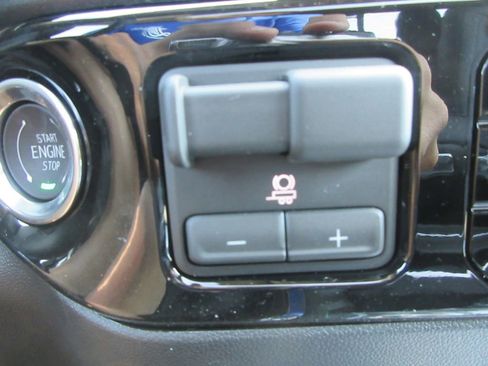 New 2026 GMC Sierra 2500 SLT image 20