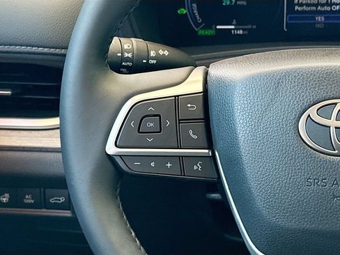 Used 2026 Toyota Grand Highlander AWD Hybrid image 11