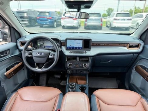 Used 2024 Ford Maverick Lariat FWD image 2