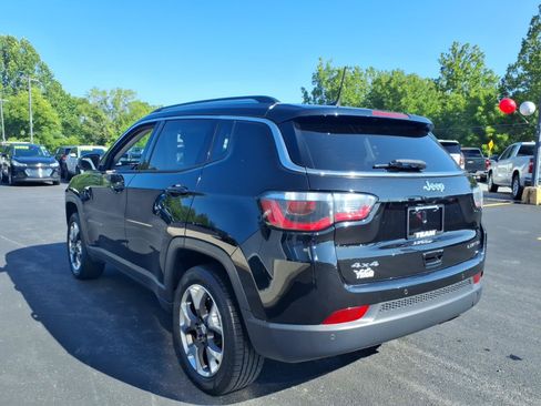 Used 2018 Jeep Compass Limited w/ Navigation Group AWD/4WD image 4