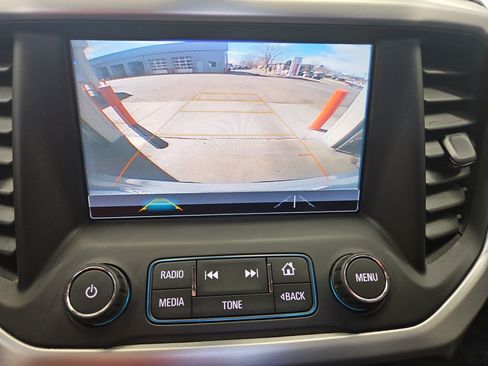 Used 2018 GMC Acadia SLT image 20