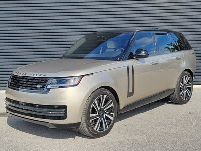 Used 2023 Land Rover Range Rover SE