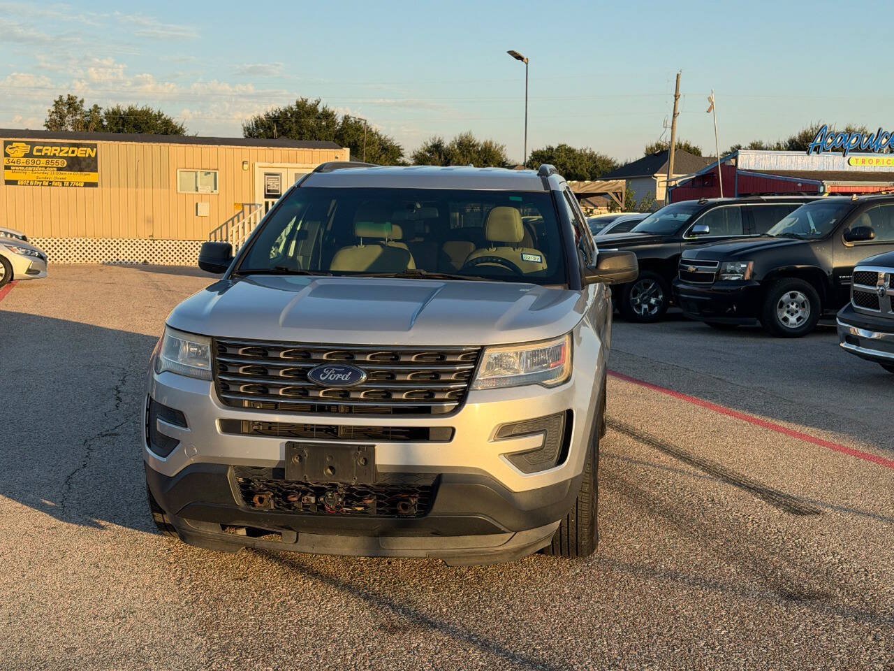 Used 2017 Ford Explorer 4WD image 5
