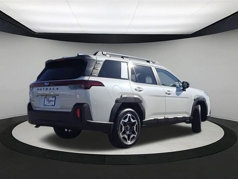 New 2026 Subaru Outback Touring image 7