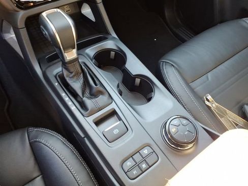 New 2025 Ford Ranger Lariat w/ Convenience Package image 16