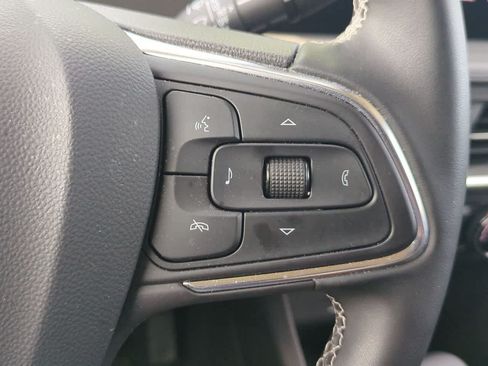 Used 2024 Buick Encore GX Preferred FWD image 23