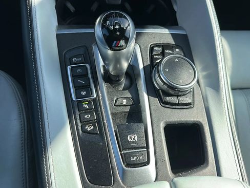 Used 2016 BMW X5 M Sport Utility 4D image 17