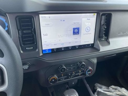New 2026 Ford Bronco 4-Door w/ Sasquatch Package AWD/4WD image 9