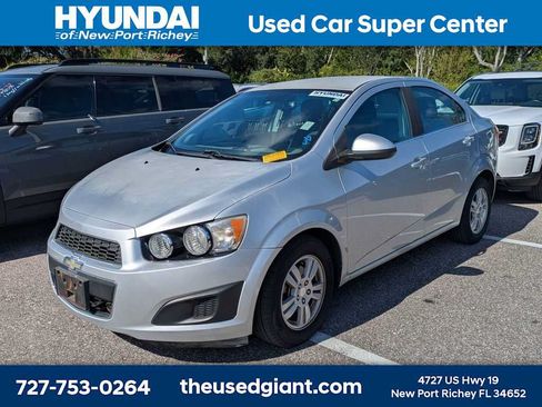 Used 2013 Chevrolet Sonic LT FWD image 1