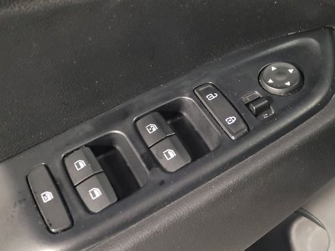 Used 2020 Hyundai Venue SEL FWD image 27