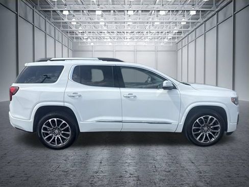 Used 2023 GMC Acadia Denali AWD/4WD image 6